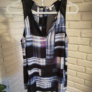 Reitmans Sleeveless V-neck Ladies Loose Fit Tank top